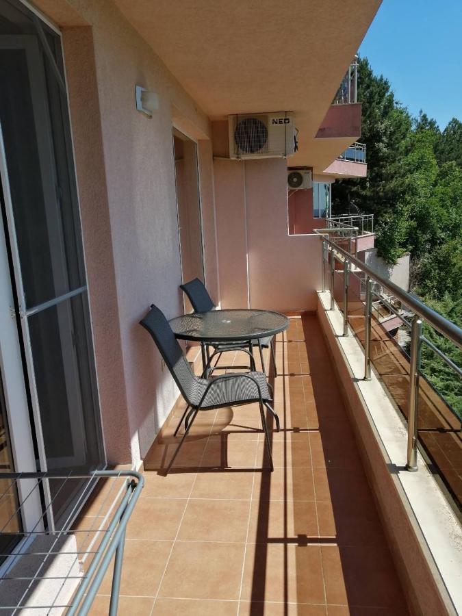 Complex Karia IV Appartement Kavarna Buitenkant foto